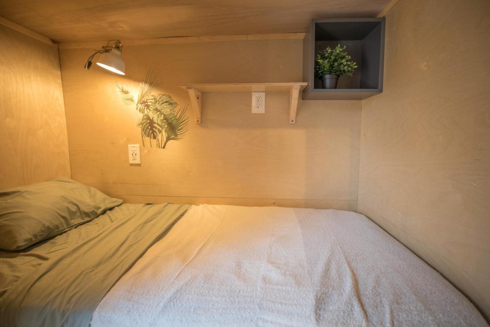Podshare Hollywood Hostel Los Angeles Bagian luar foto